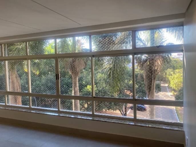 Apartamento Reformado de 3 Quartos Na SQS 212!