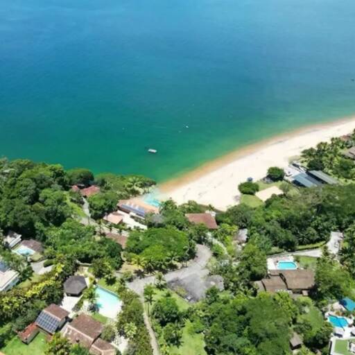 Casa à venda com 5 quartos, 2000m² - Foto 1