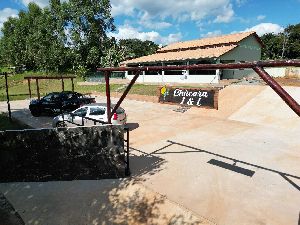 Chácara à venda com 4 quartos, 350m² - Foto 6