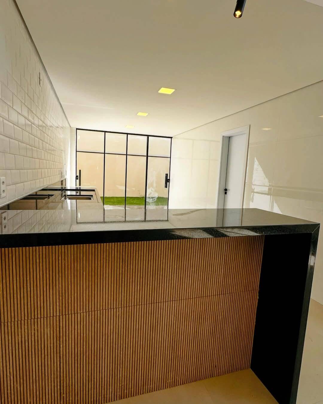 Casa de Condomínio à venda com 3 quartos, 220m² - Foto 10