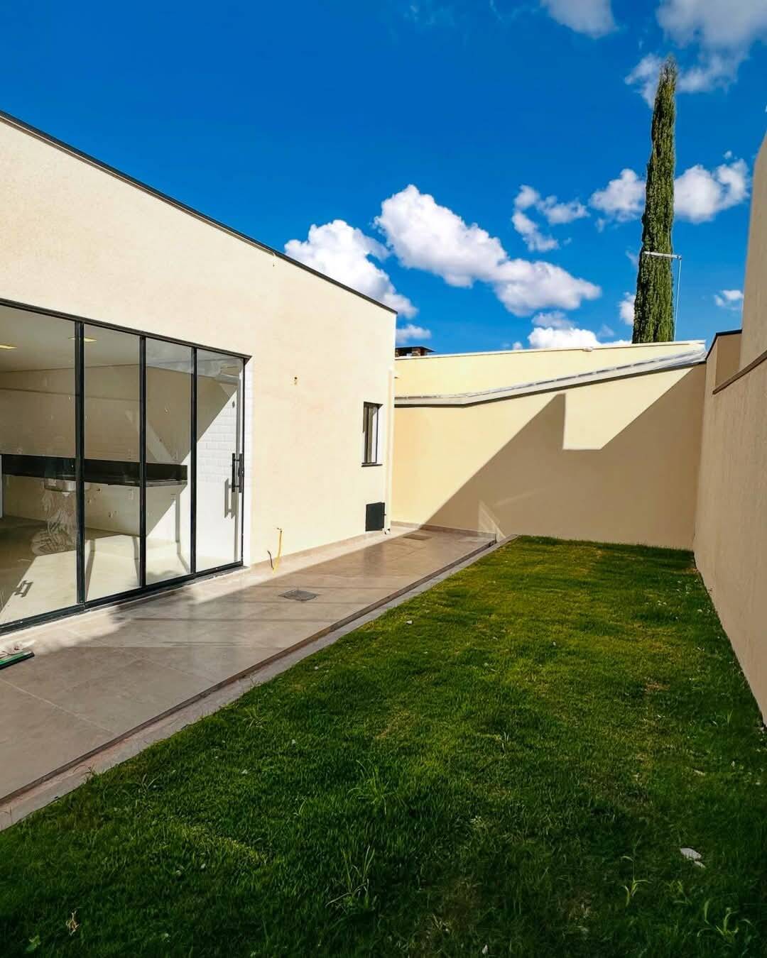 Casa de Condomínio à venda com 3 quartos, 220m² - Foto 18