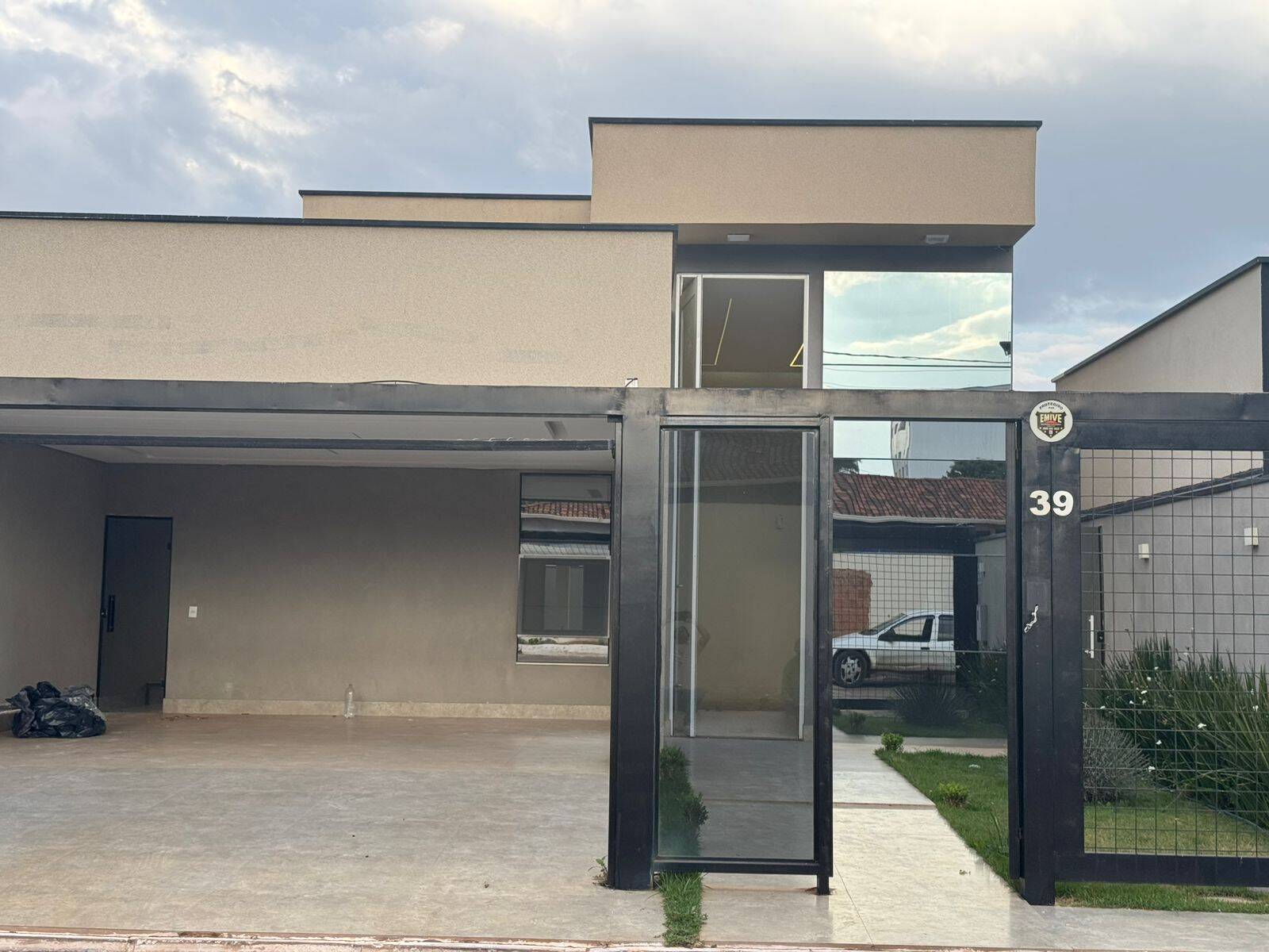 Casa, 4 quartos, 250 m² - Foto 1