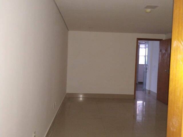 Sala para Venda em Brasília - 4