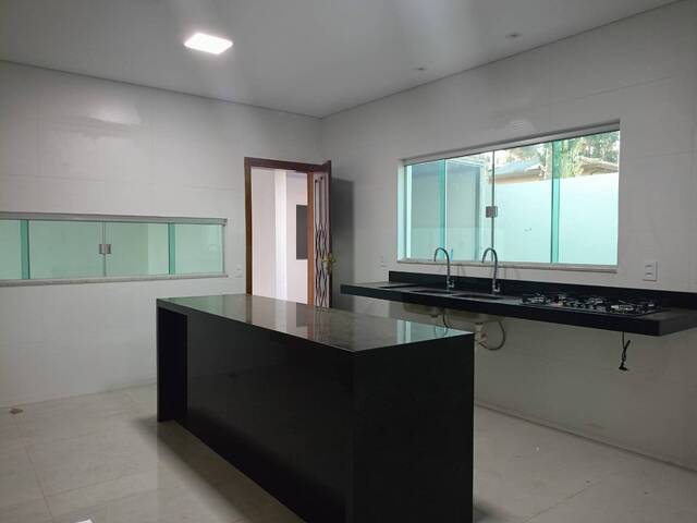 Casa para Venda em Brasília - 4