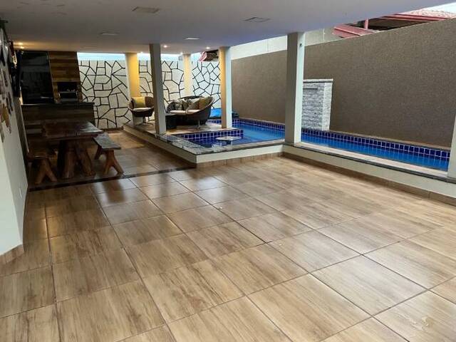 #137 - Casa em condomínio para Venda em Brasília - DF