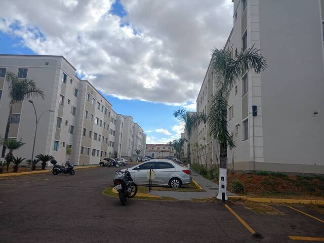 #156 - Apartamento para Locação em Valparaíso de Goiás - GO - 1