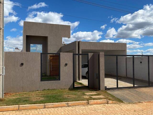#157 - Casa para Venda em Brasília - DF - 2
